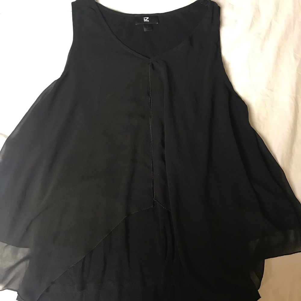 Black blouse tank